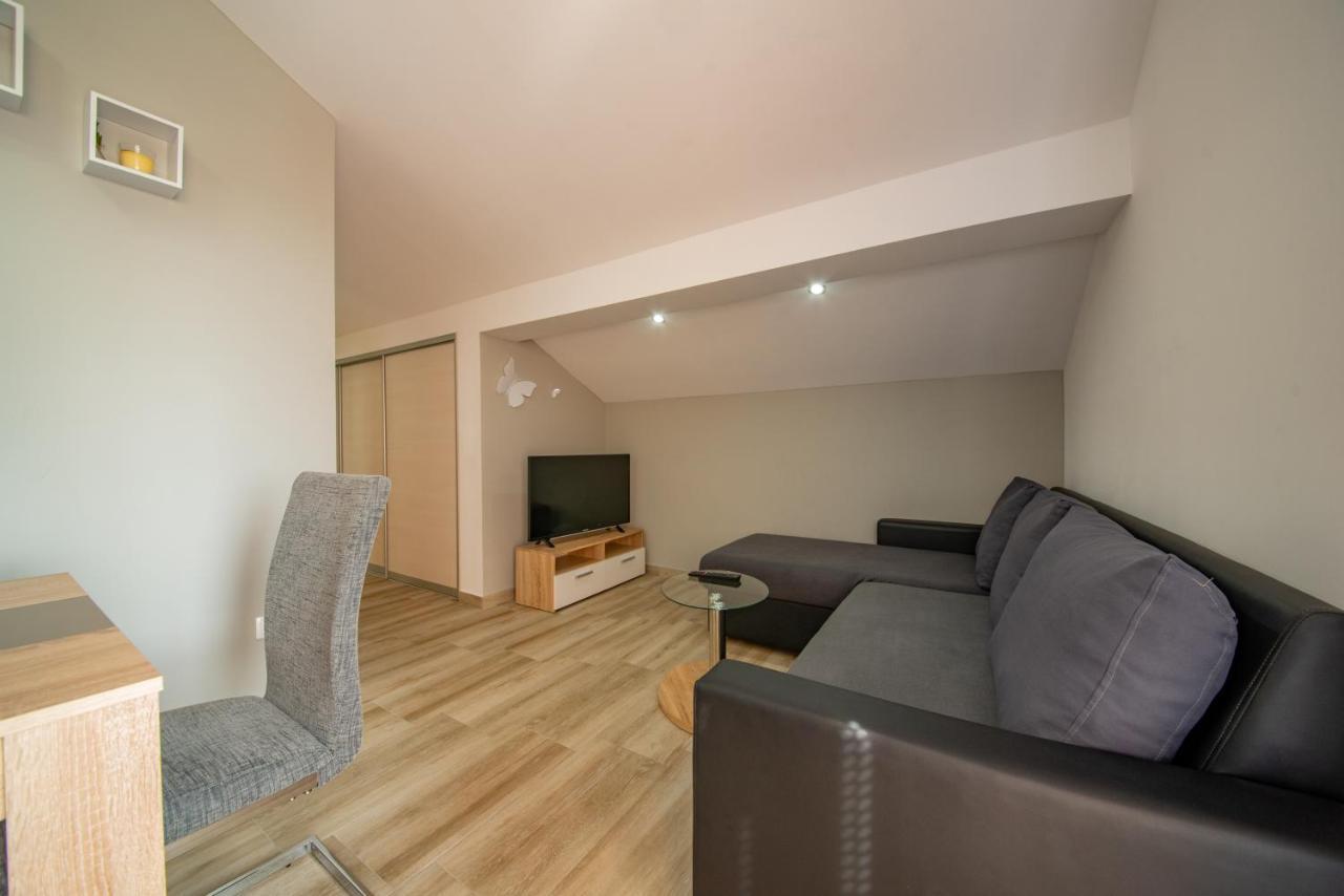 Apartman Eva Vrsi Exteriér fotografie